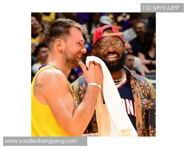 镜头回顾:东契奇这一幕令人泪目 镜头回顾:东契奇这一幕令人泪目