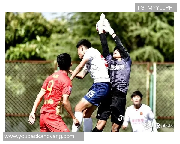 今日体育快讯:转会、伤病、战报一网打尽 今日体育快讯:转会、伤病、战报一网打尽