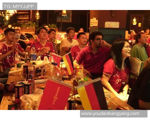 拜仁俱乐部惊爆绯闻传闻球队高层与明星私下互动引热议 拜仁俱乐部惊爆绯闻传闻球队高层与明星私下互动引热议